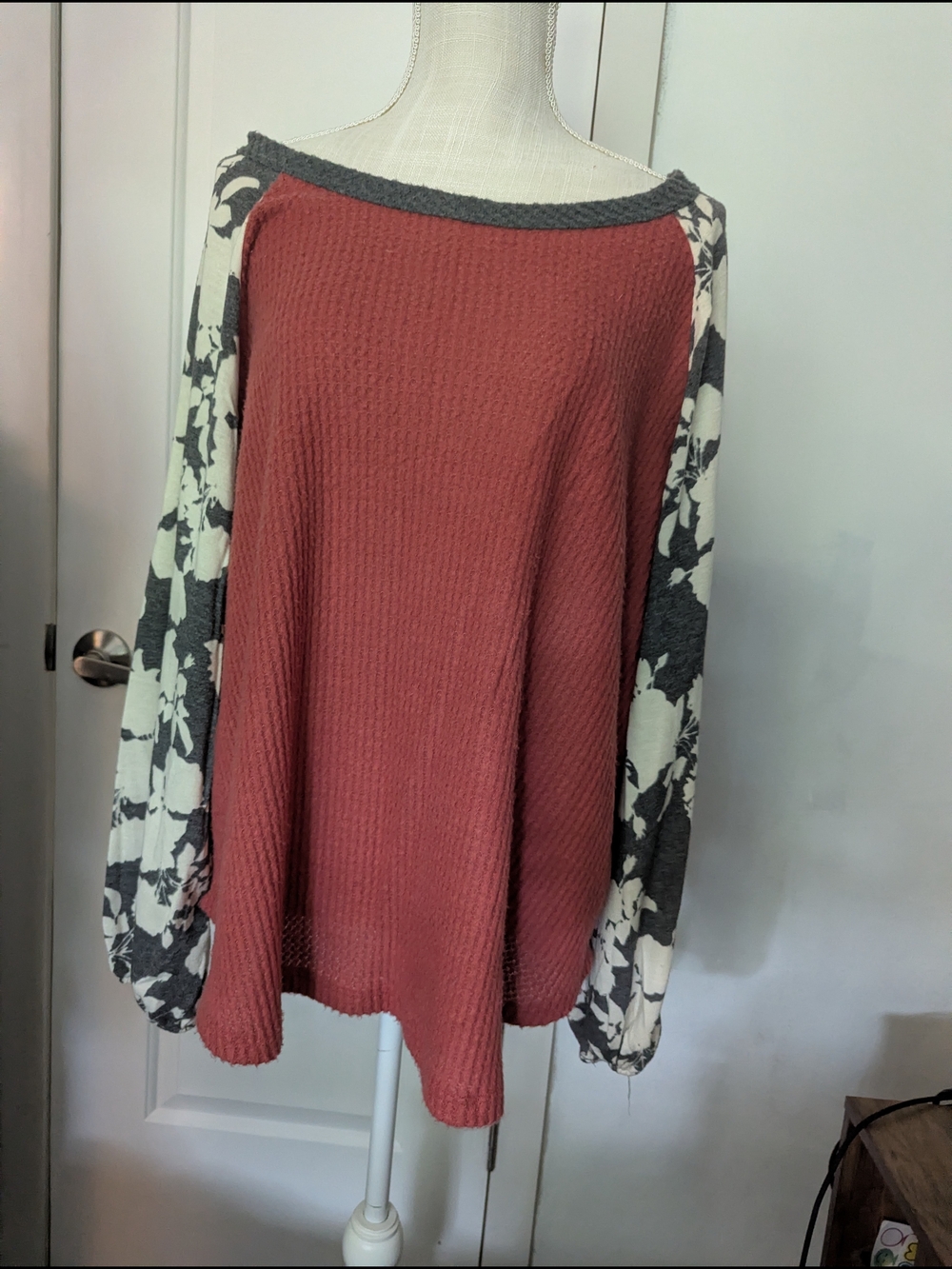 Waffle Knit Sweater with Floral Raglan Sleeves - Rust And Charcoal